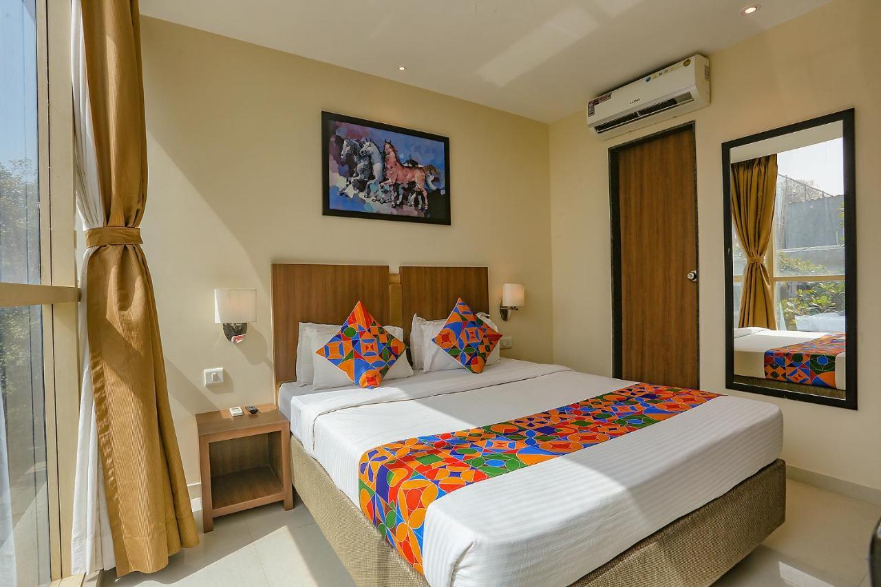 Fabhotel Royal International Mumbai Exterior photo